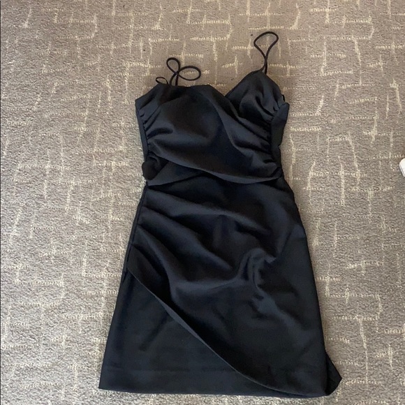 Cut out zara dress - Picture 5 of 6